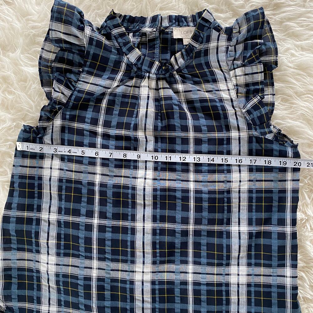 LOFT Blue Plaid Ruffle Sleeve Shell, size M - Picture 7 of 8